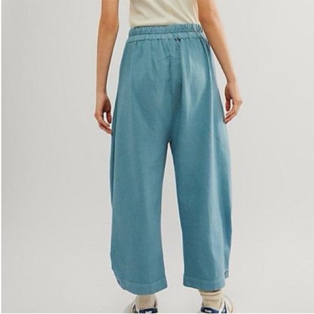 Free People Small Pants Cool Harbor Wide-Leg Trousers in blue zippered pockets - Picture 3 of 11
